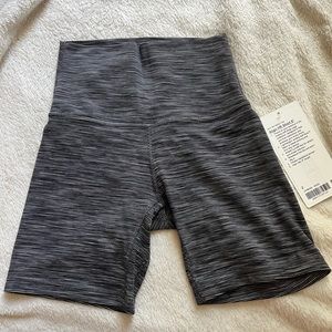 Align High rise shorts
